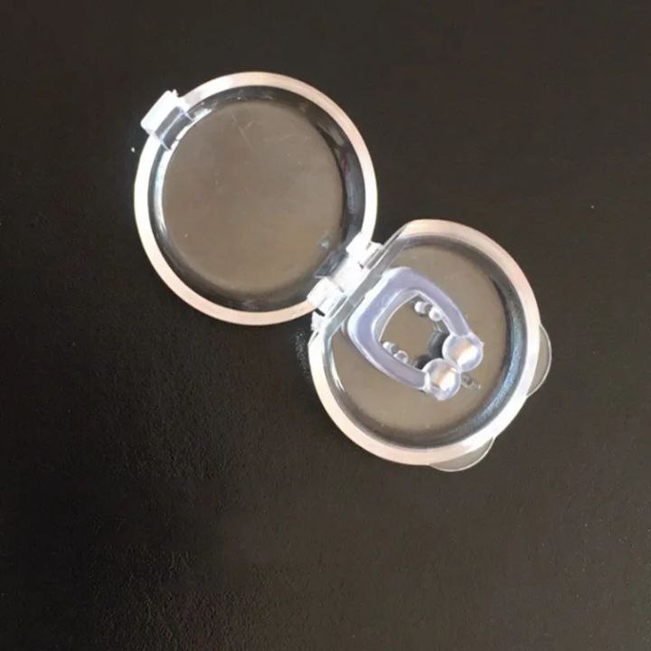 PINCE-NEZ ANTI-RONFLEMENT – La solution simple pour mieux dormir